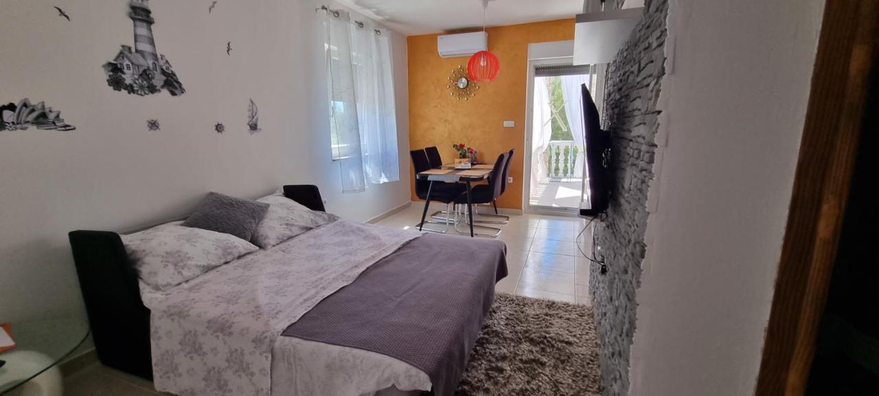 Apartments Adriana Билице Экстерьер фото
