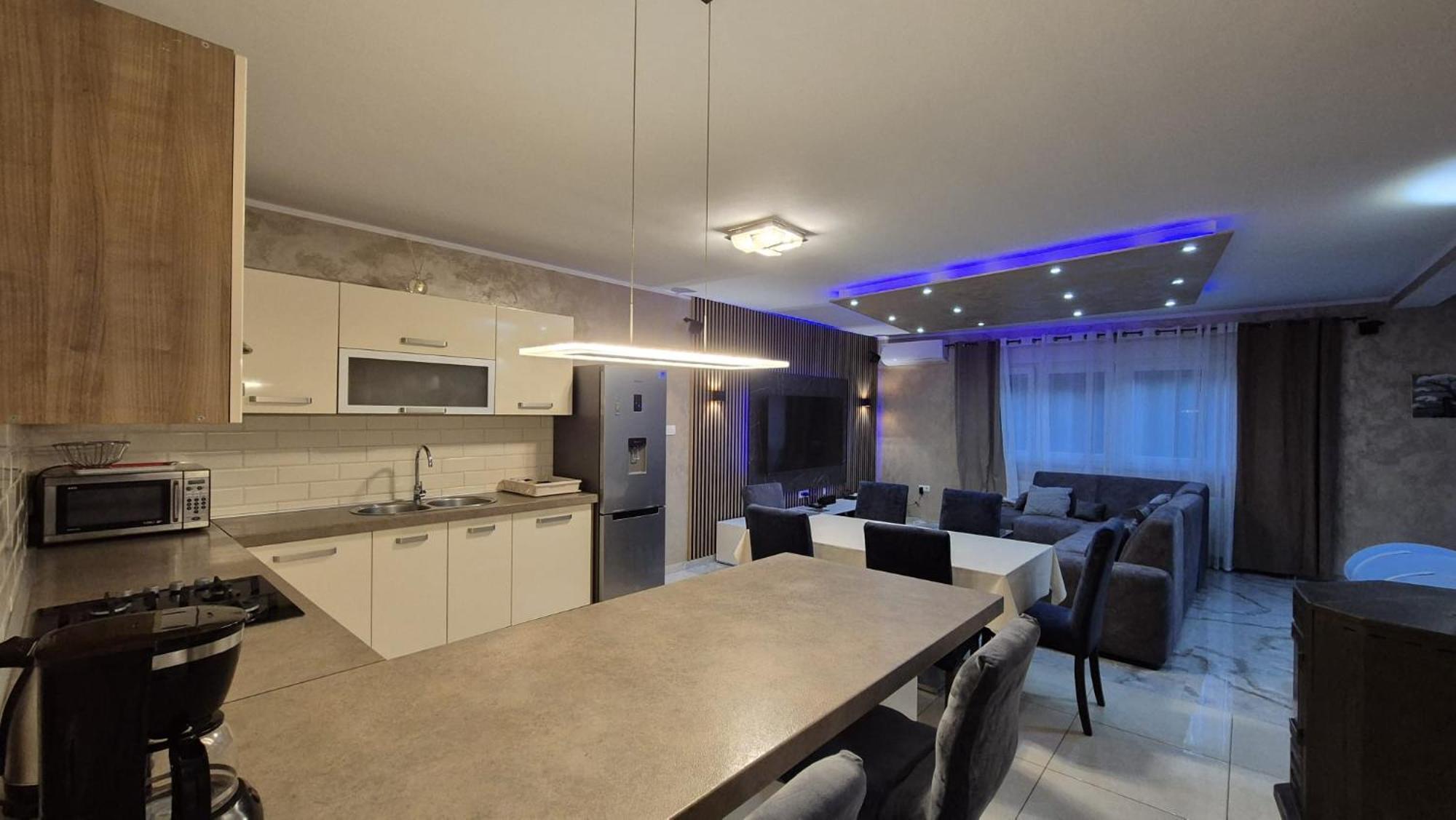 Apartments Adriana Билице Экстерьер фото